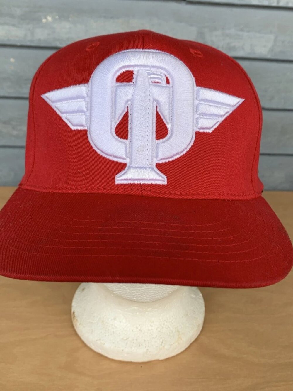 Tapout Hat Cap Men Fitted Large XL Red MMA Embroidered Deadstock Fighting